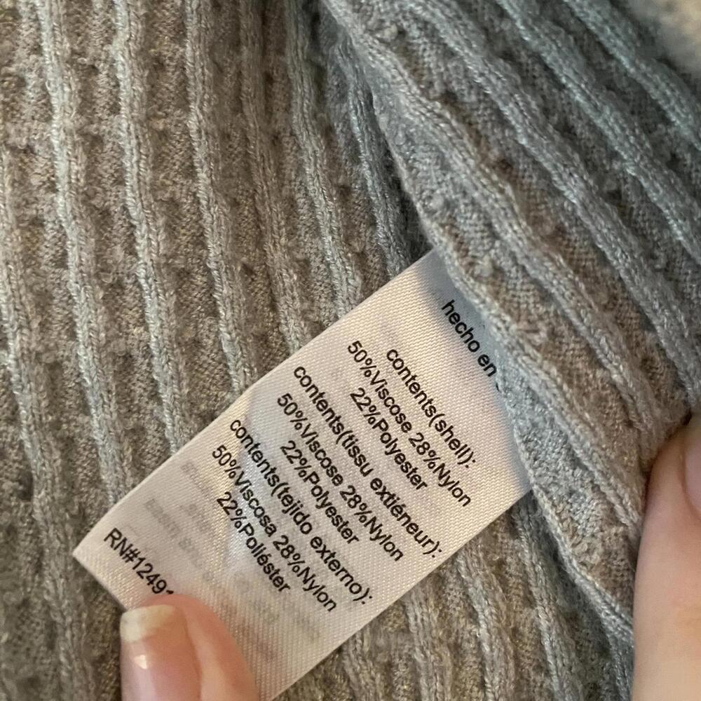 Danielle Bernstein Gray Cropped Wrap Sweater - image 6